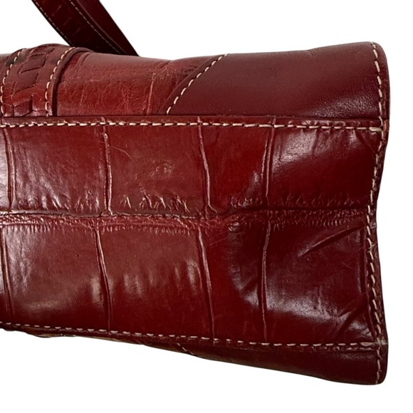 Y2K Brighton Red Croc-Embossed Leather Shoulder Bag with Signature Heart Charm - Picture 13 of 15